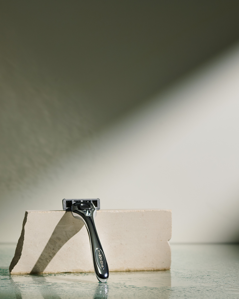 One Precision Handle and Attachable Five-Blade Razor